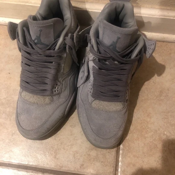 Jordan | Shoes | Jordan 4 Kaws Size | Poshmark display picture 1